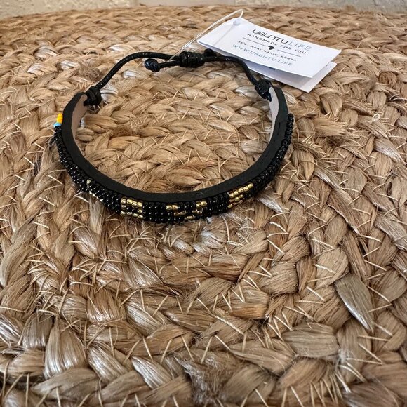 Ubuntu Life Black & Gold Beaded Bracelet - Picture 3 of 5